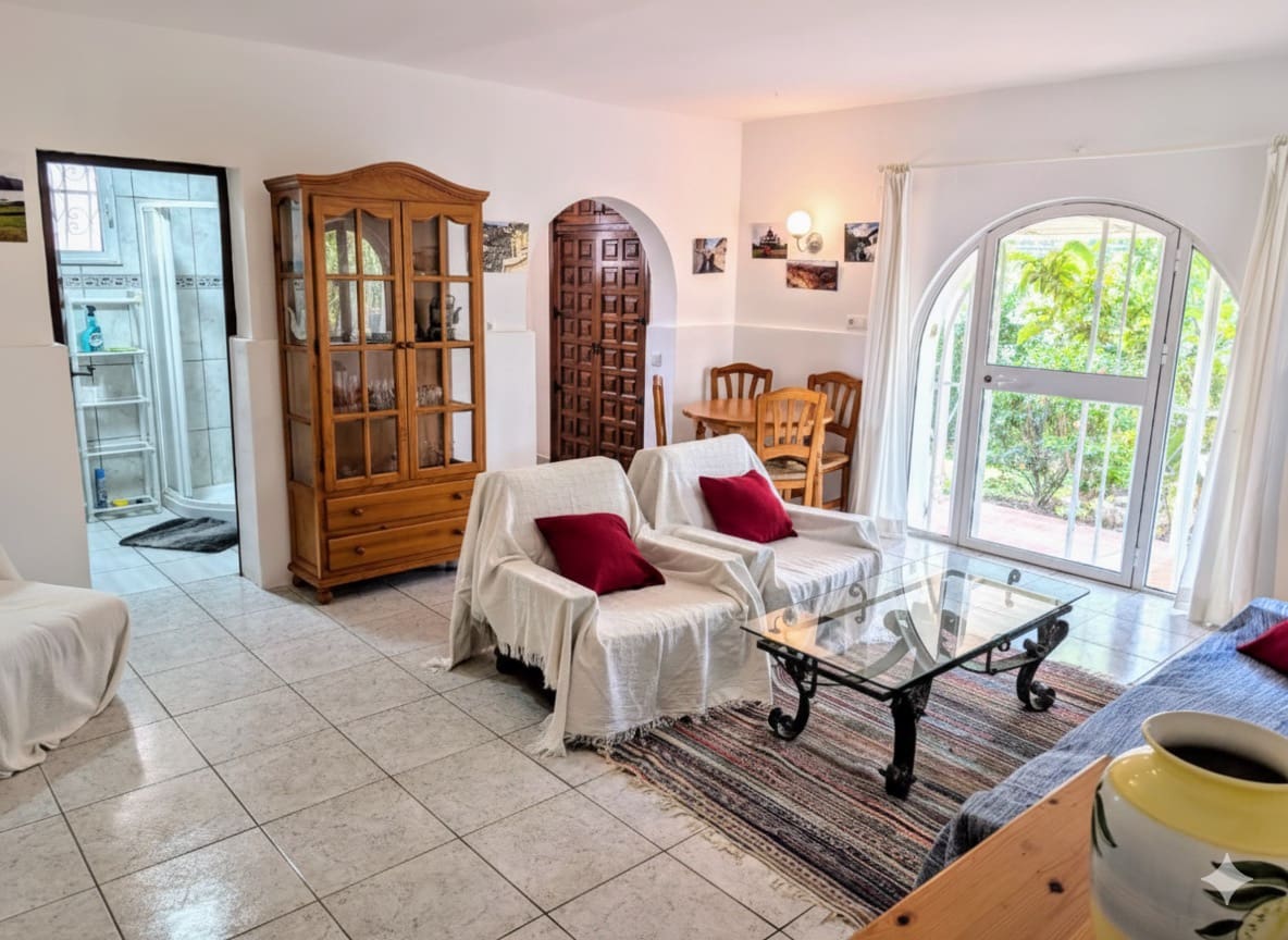 3 slaapkamer Halfvrijstaande villa te koop in Moraira met garage - € 535.000 (Ref: 9452718)