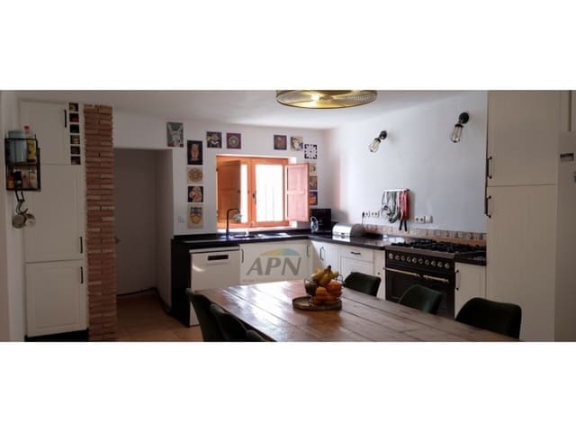 6 makuuhuone Maalaistalo myytävänä paikassa Alora mukana uima-altaan - 589 000 € (Ref: 9454750)