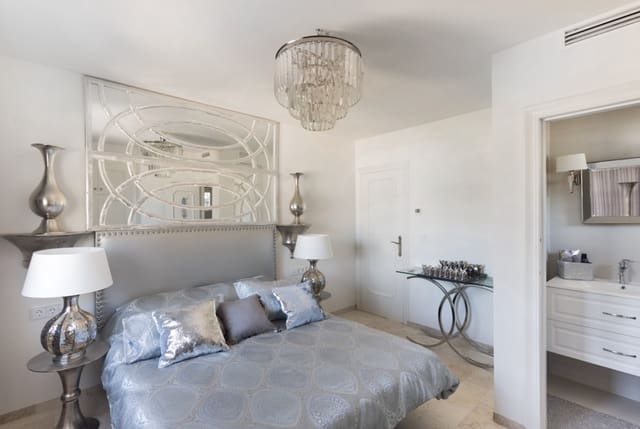 5 Zimmer Villa zu verkaufen in Casco Urbano, Teulada-Moraira - 5.850.000 € (Ref: 9456164)