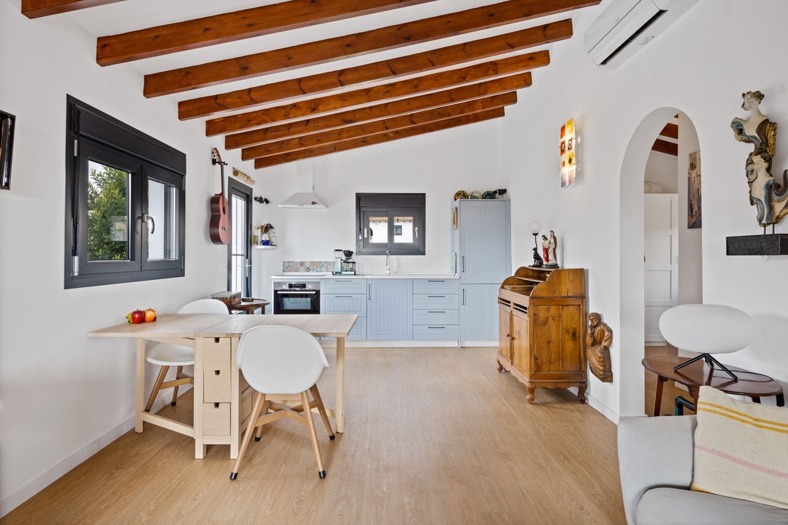 4 bedroom Villa for sale in Moraira - € 795,000 (Ref: 9457856)