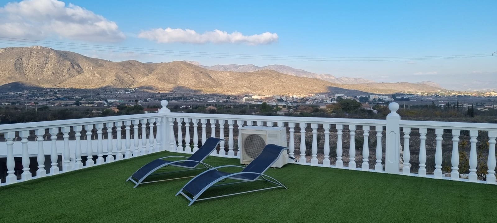 Chalet de 6 habitaciones en Hondón de los Frailes en venta con piscina garaje - 595.000 € (Ref: 9462113)