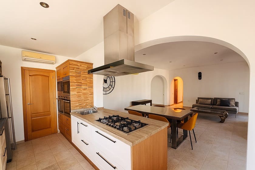 3 soveværelse Villa til salg i Benissa med garage - € 950.000 (Ref: 9467807)