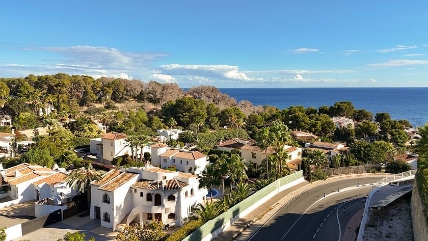 3 soveværelse Villa til salg i Benissa med garage - € 950.000 (Ref: 9467807)