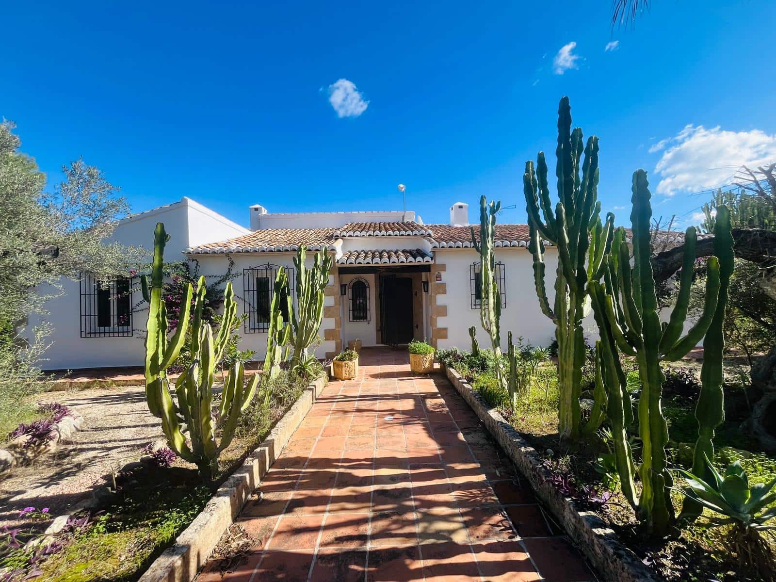 3 bedroom Villa for sale in Javea / Xabia - € 899,000 (Ref: 9467809)