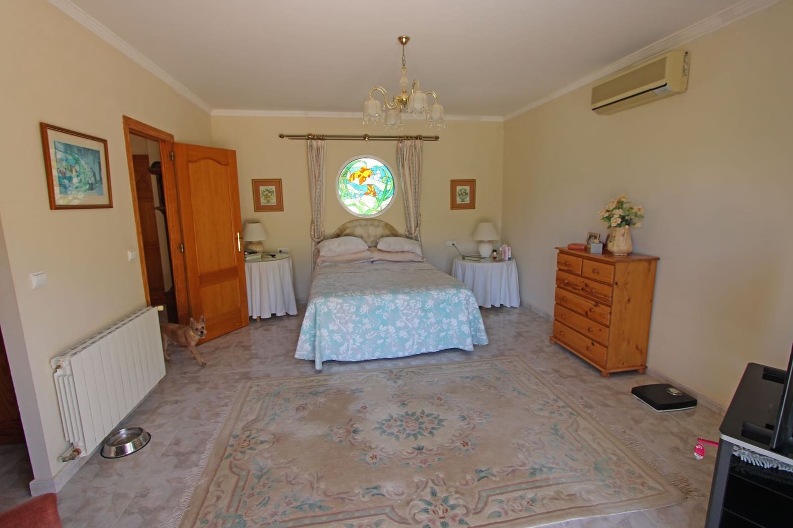 Chalet de 3 habitaciones en Orba en venta con piscina garaje - 600.000 € (Ref: 9473469)