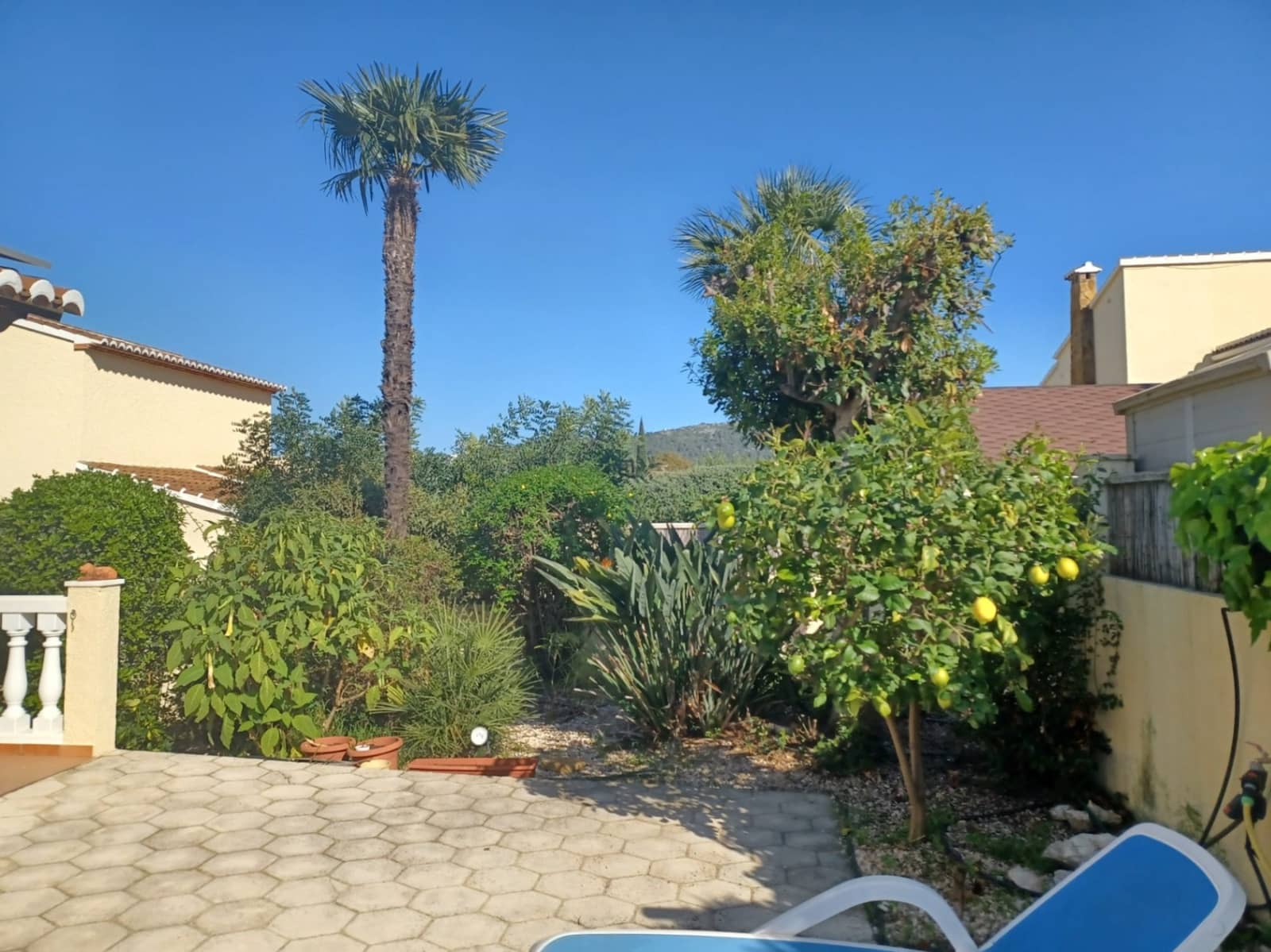 3 Zimmer Villa zu verkaufen in Orba mit Pool Garage - 560.000 € (Ref: 9473470)