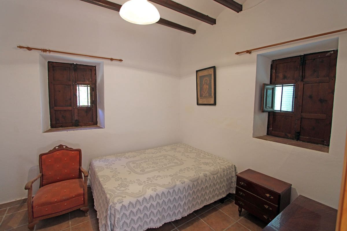 4 quarto Moradia para venda em Ondara com garagem - 525 000 € (Ref: 9473473)
