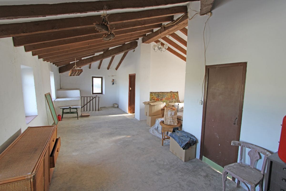 4 quarto Moradia para venda em Ondara com garagem - 525 000 € (Ref: 9473473)