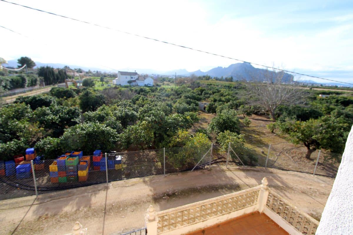 4 quarto Moradia para venda em Ondara com garagem - 525 000 € (Ref: 9473473)