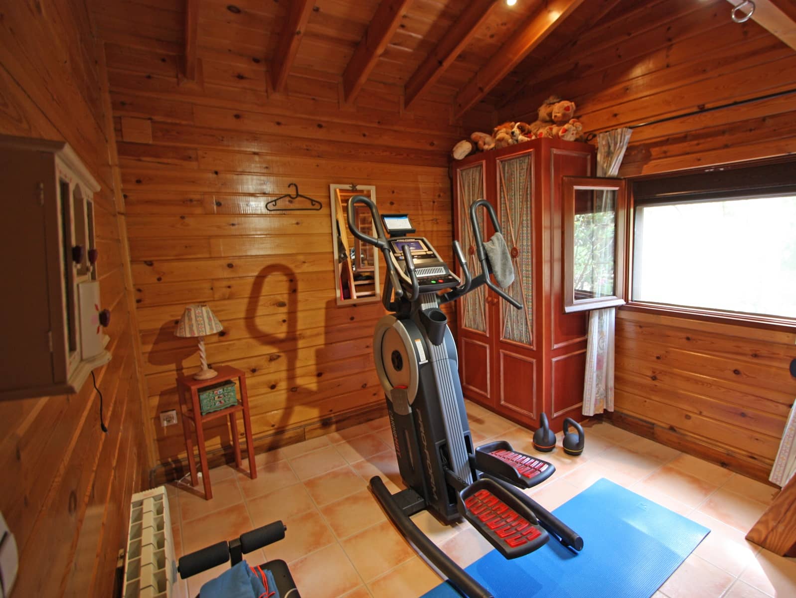 Chalet de 3 habitaciones en Orba en venta con piscina garaje - 899.000 € (Ref: 9473478)