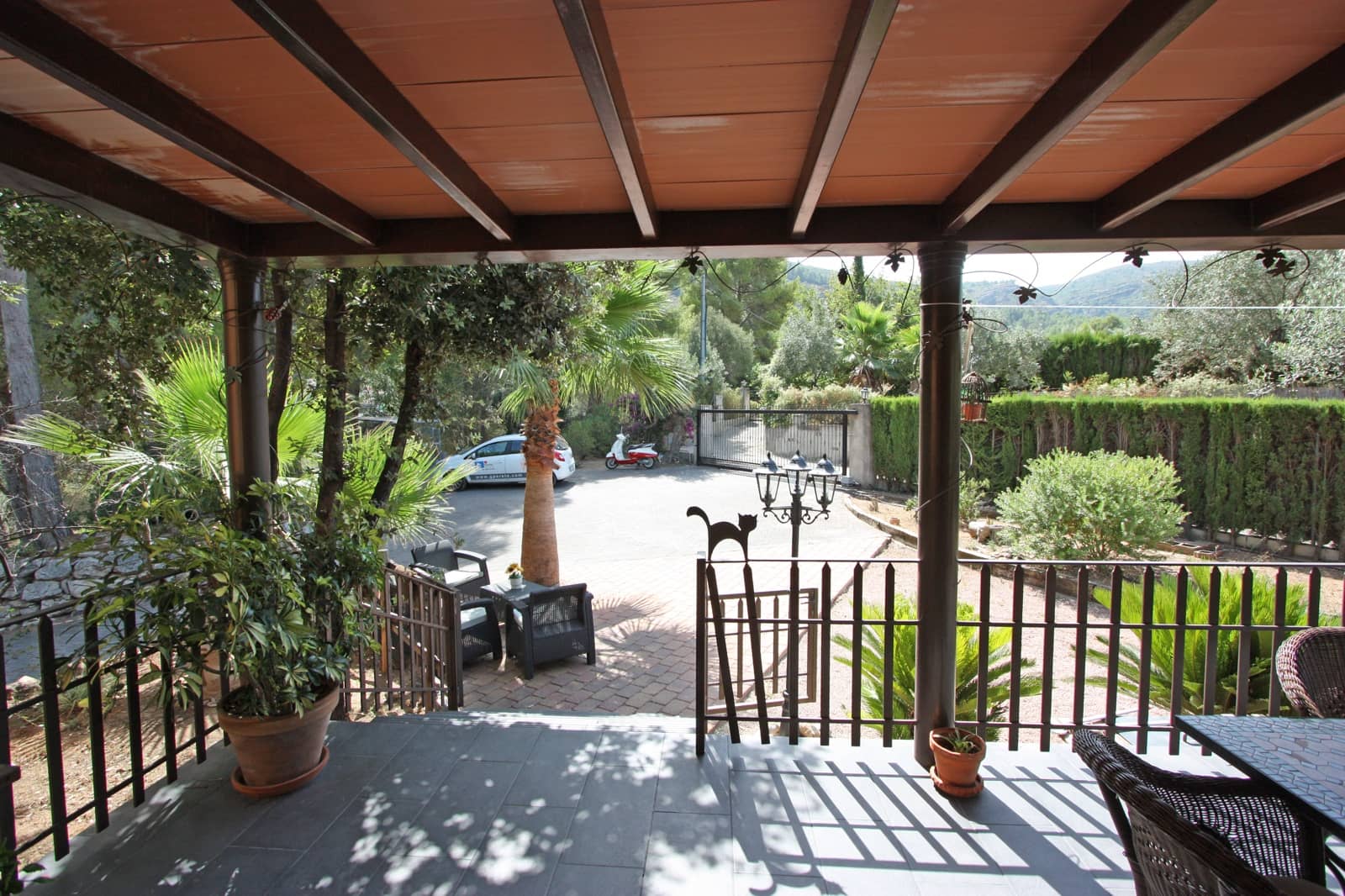 Chalet de 3 habitaciones en Orba en venta con piscina garaje - 899.000 € (Ref: 9473478)
