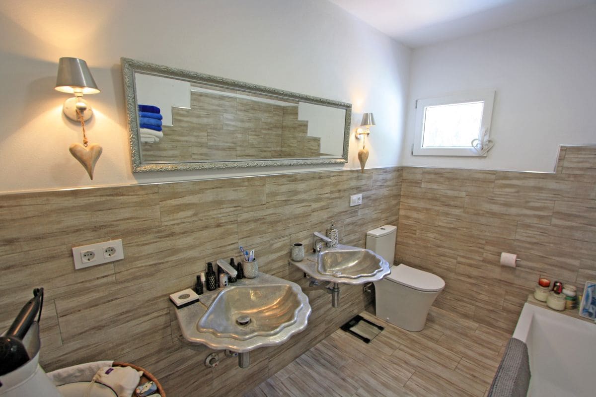 3 Zimmer Villa zu verkaufen in Denia mit Pool Garage - 628.000 € (Ref: 9473483)