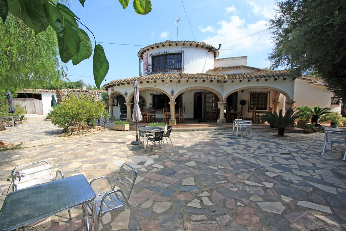 Kommersiell till salu i El Vergel / Verger med pool garage - 1 000 000 € (Ref: 9473484)