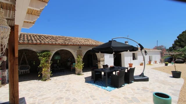 Chalet de 4 habitaciones en Alcalalí / Alcanalí en venta - 695.000 € (Ref: 9473485)