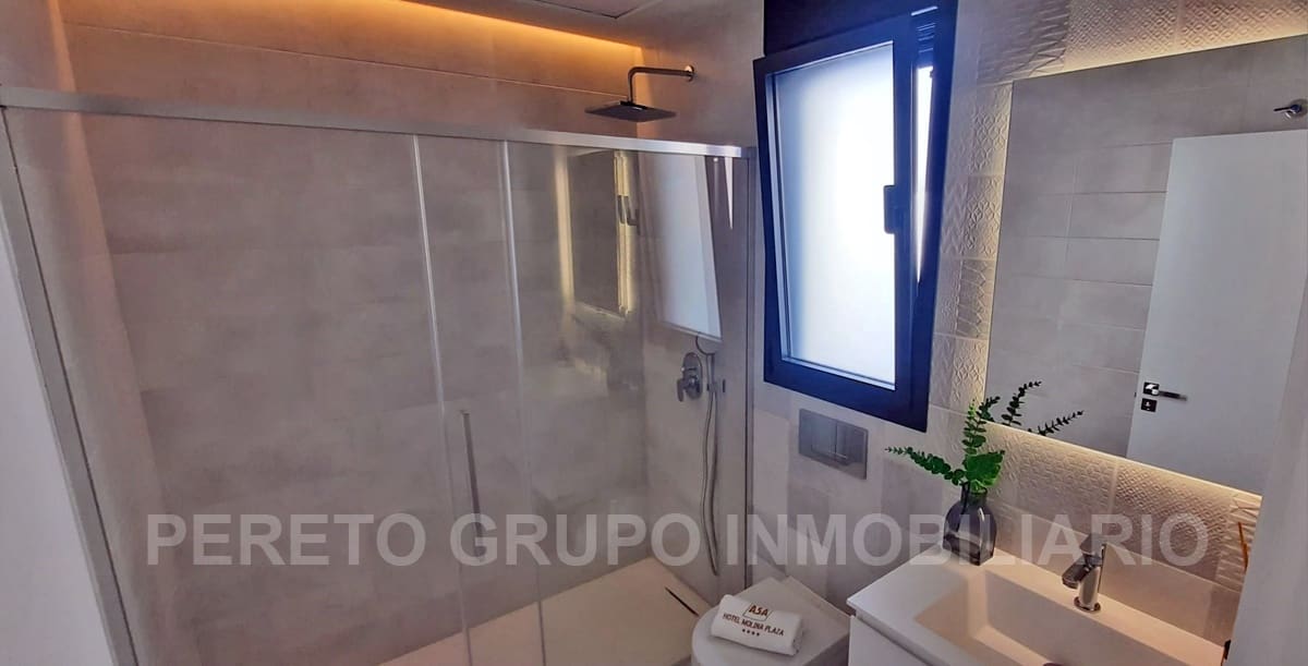 Chalet de 3 habitaciones en Dénia en venta con piscina - 675.000 € (Ref: 9473490)