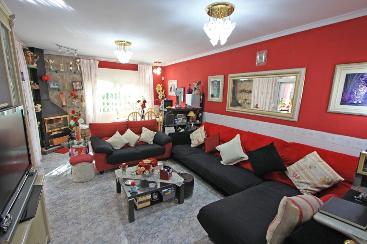 4 soverom Villa til salgs i Els Poblets med svømmebasseng garasje - € 850 000 (Ref: 9473496)