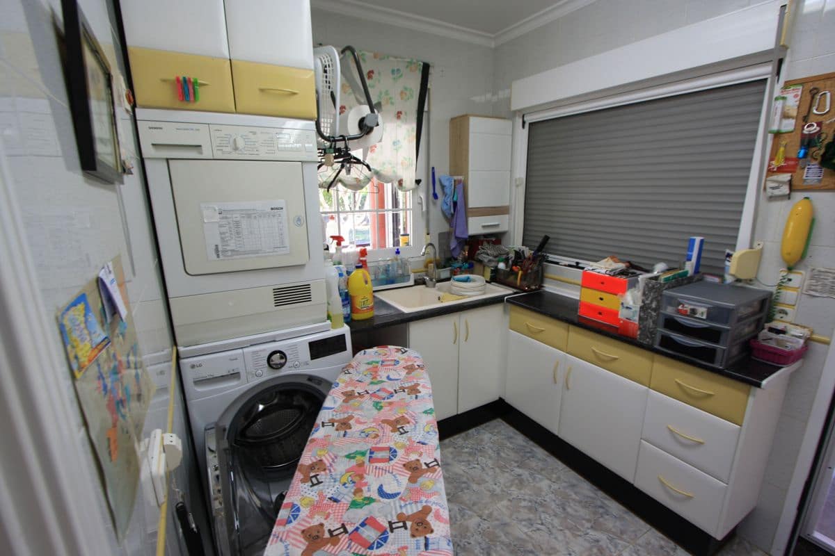 4 soverom Villa til salgs i Els Poblets med svømmebasseng garasje - € 850 000 (Ref: 9473496)