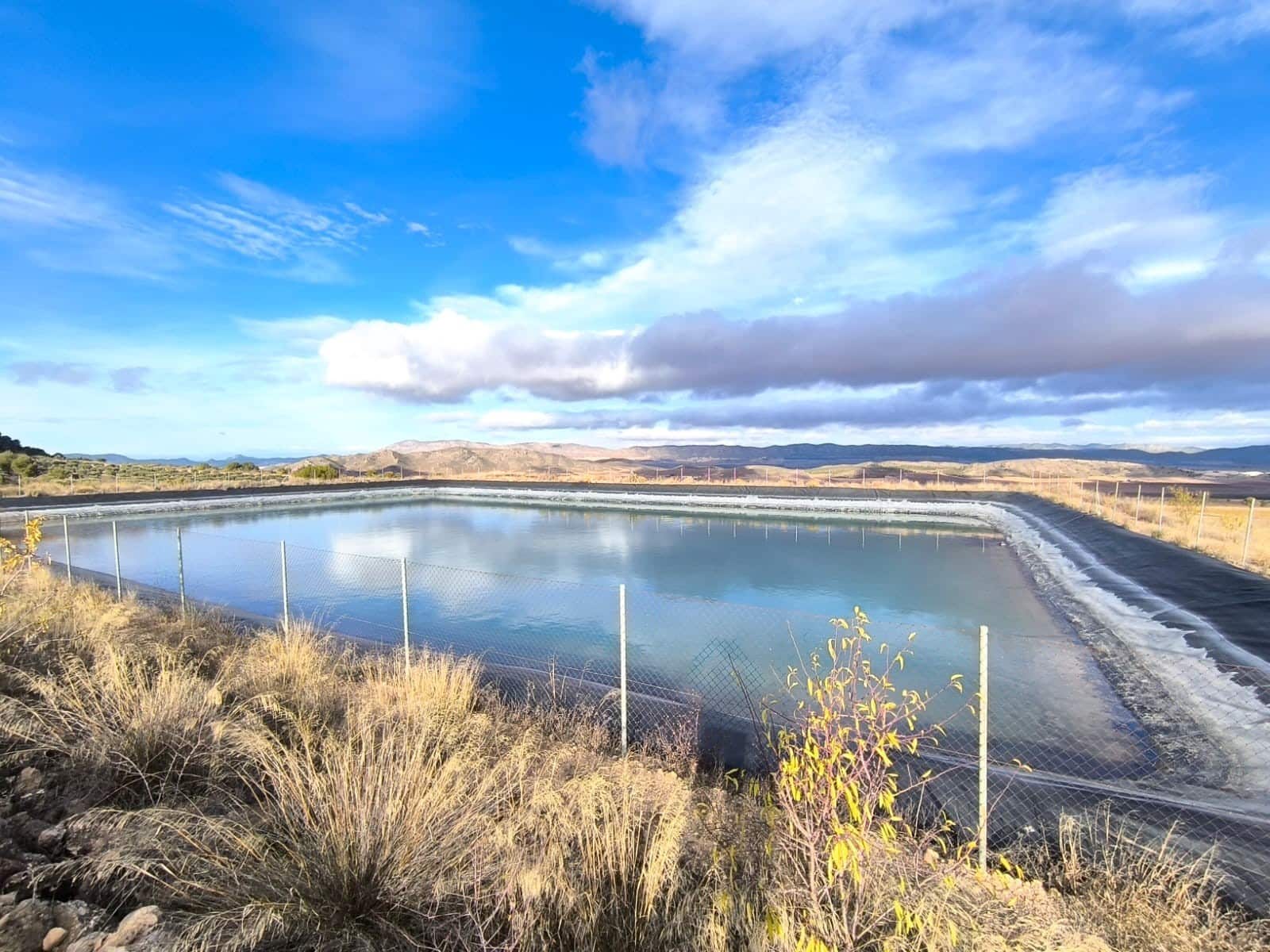 5 sypialnia Finka/Dom wiejski na sprzedaż w Yecla z garażem - 2 400 000 € (Ref: 9473839)