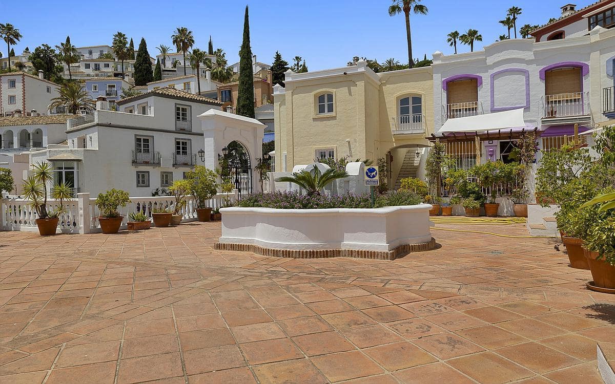 3 chambre Maison de Ville à vendre à Benahavis - 550 000 € (Ref: 9474055)