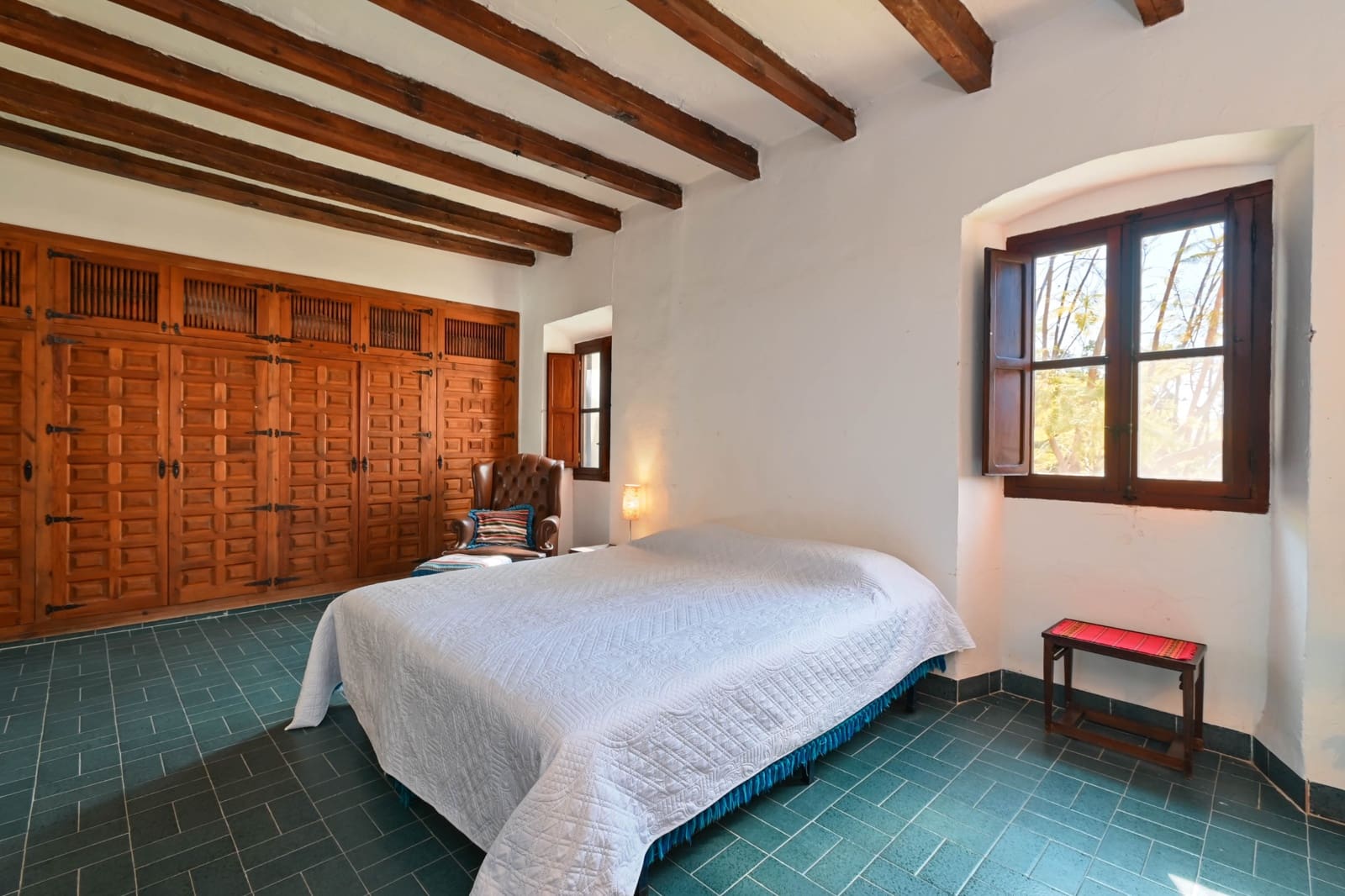 5 sovrum Hotell till salu i Denia med garage - 2 300 000 € (Ref: 9481890)