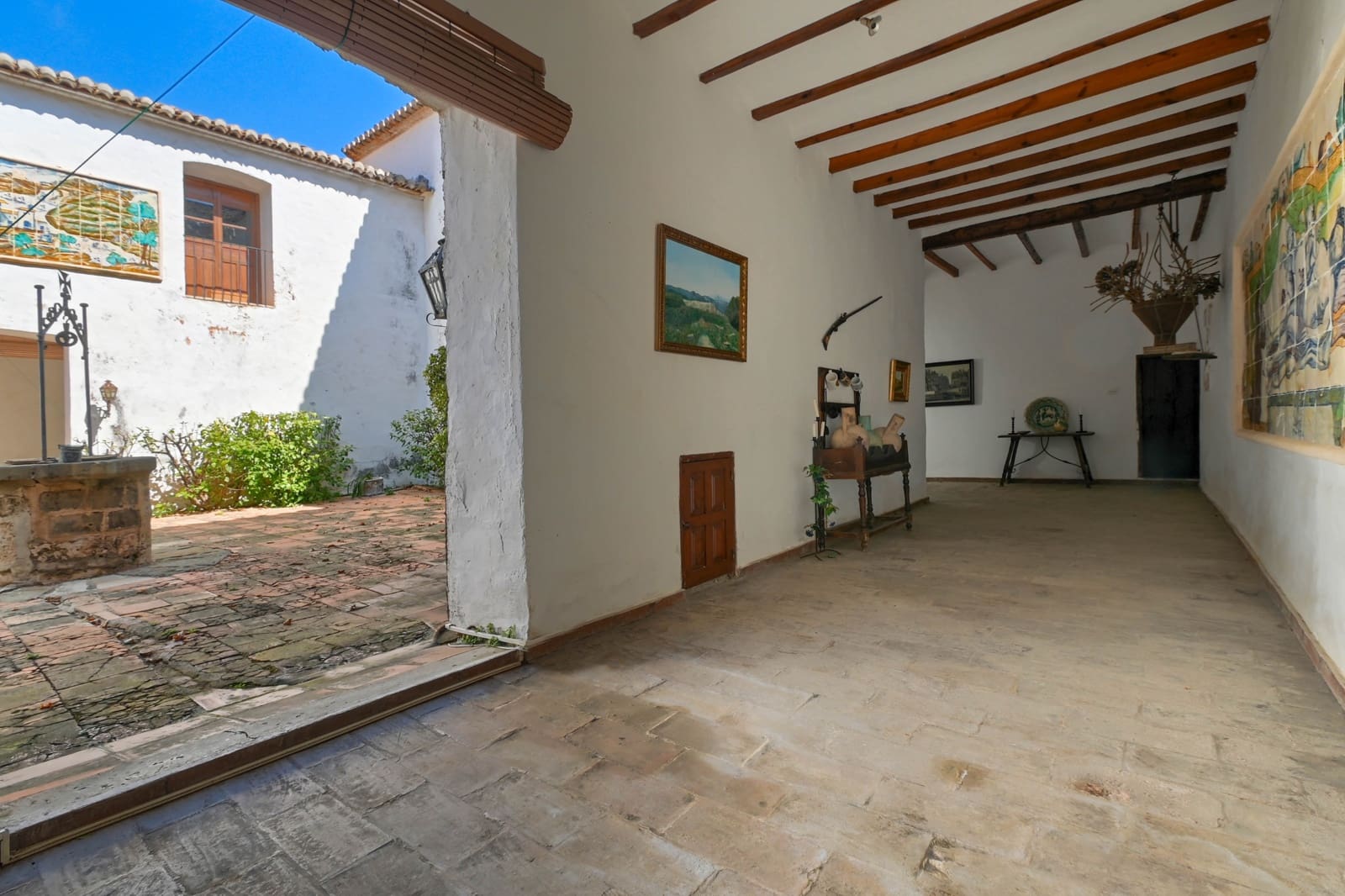 5 sovrum Hotell till salu i Denia med garage - 2 300 000 € (Ref: 9481890)