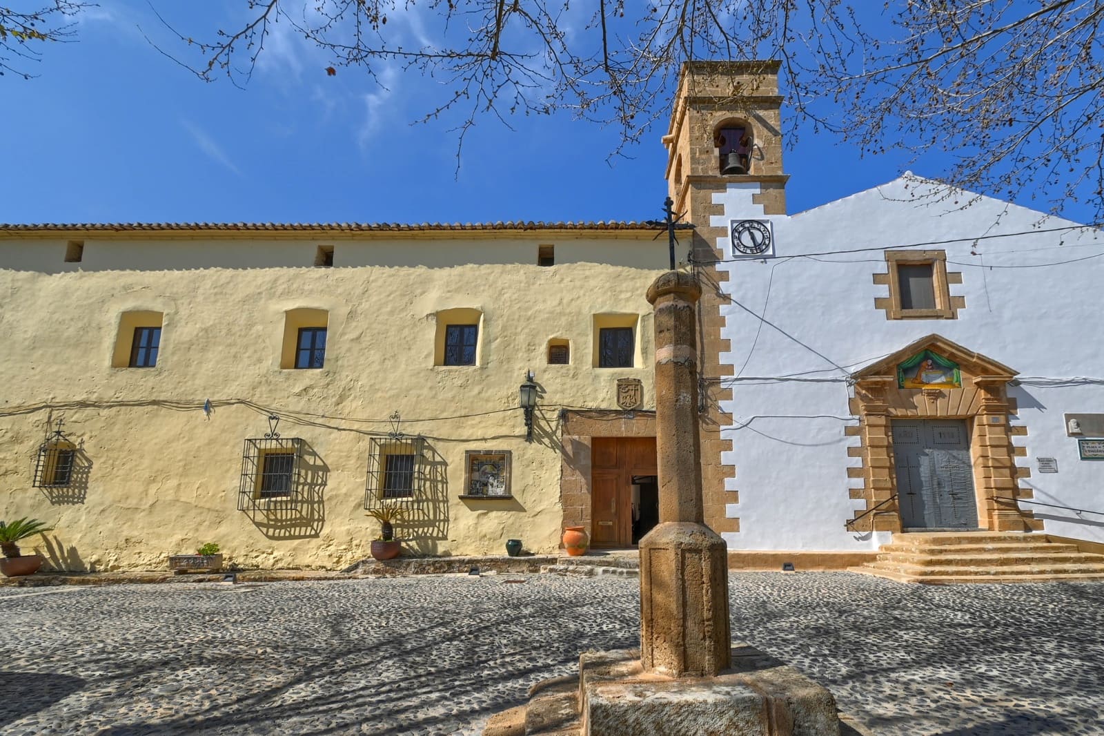 5 sovrum Hotell till salu i Denia med garage - 2 300 000 € (Ref: 9481890)