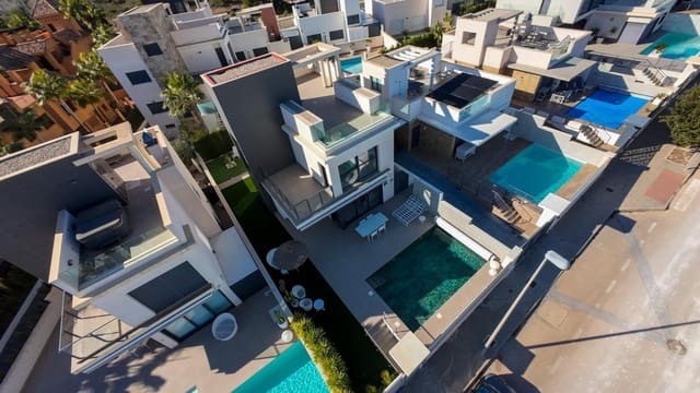 4 camera da letto Villa in vendita in San Miguel de Salinas con piscina - 610.000 € (Rif: 9486560)