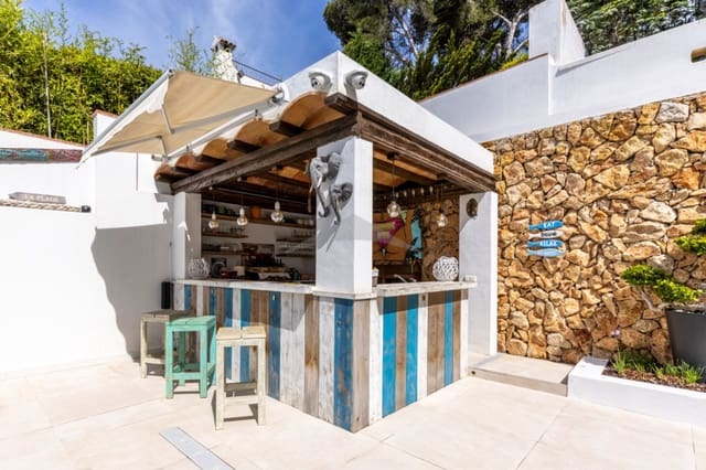 4 soveværelse Villa til salg i Casco Urbano, Teulada-Moraira - € 1.850.000 (Ref: 9490958)