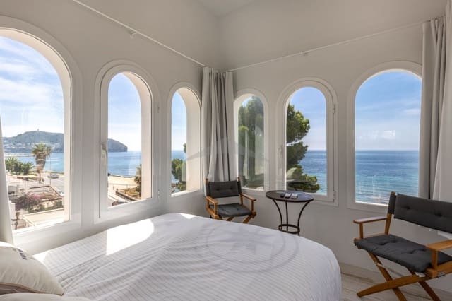 4 soveværelse Villa til salg i Casco Urbano, Teulada-Moraira - € 1.850.000 (Ref: 9490958)