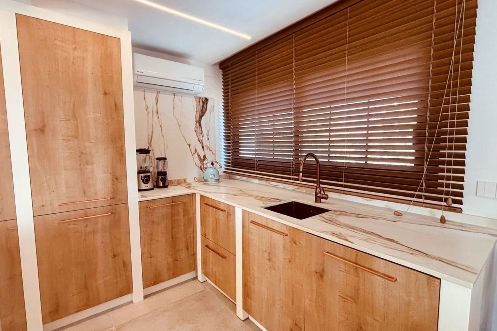 5 bedroom Villa for sale in Altea with garage - € 2,500,000 (Ref: 9494664)