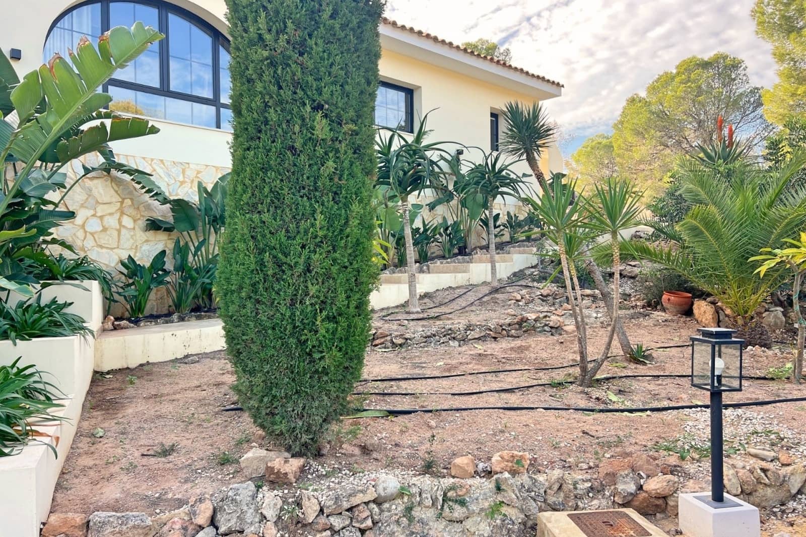 5 bedroom Villa for sale in Altea with garage - € 2,500,000 (Ref: 9494664)