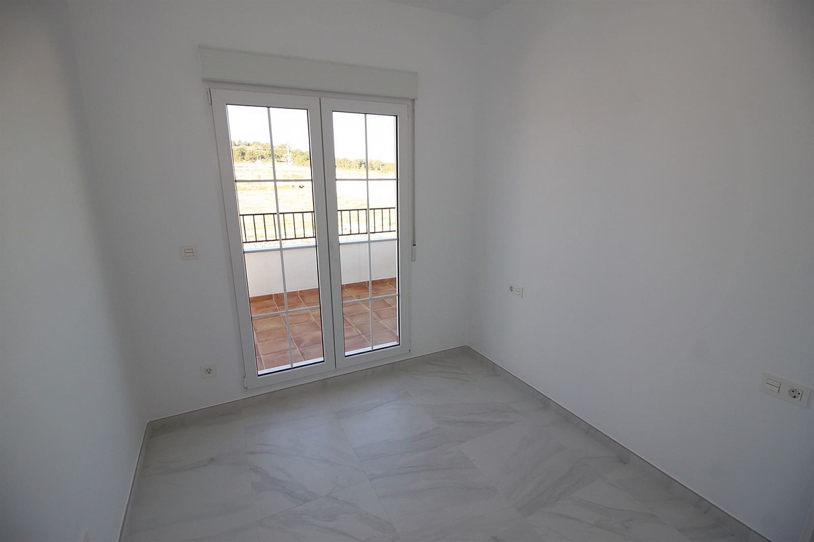 4 bedroom Villa for sale in Pinoso with pool garage - € 505,000 (Ref: 9497215)