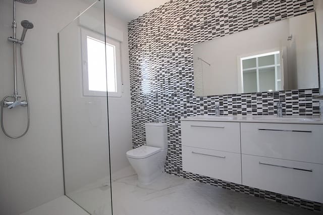 6 quarto Moradia para venda em Pinoso com piscina garagem - 547 000 € (Ref: 9497216)