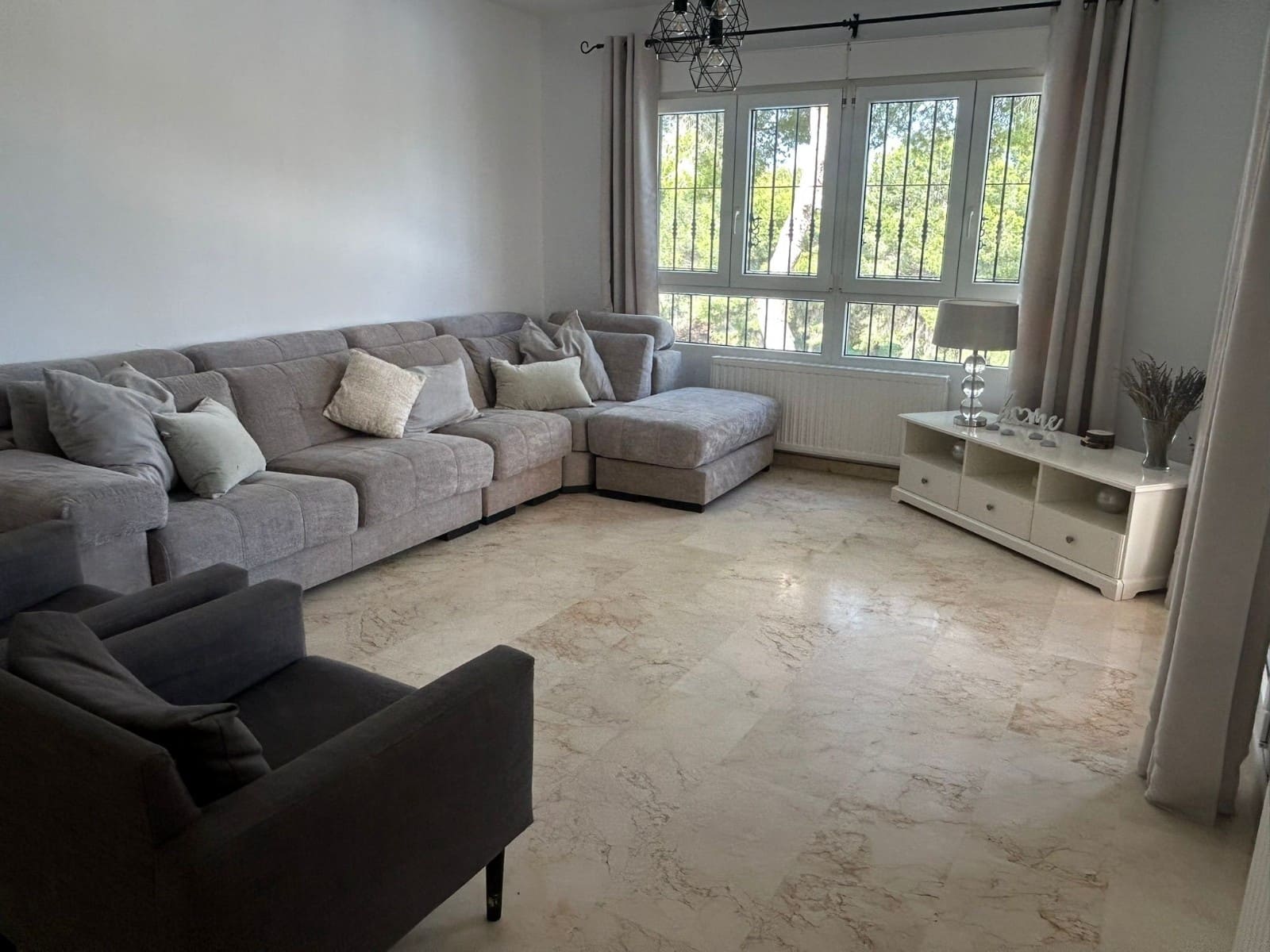 5 bedroom Villa for sale in Orihuela Costa with pool garage - € 675,000 (Ref: 9499175)