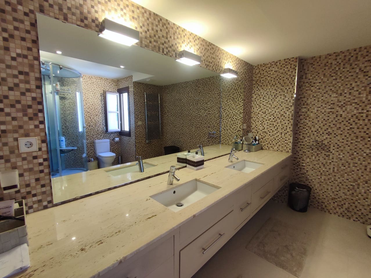 4 bedroom Villa for sale in Avileses - € 995,000 (Ref: 9499176)