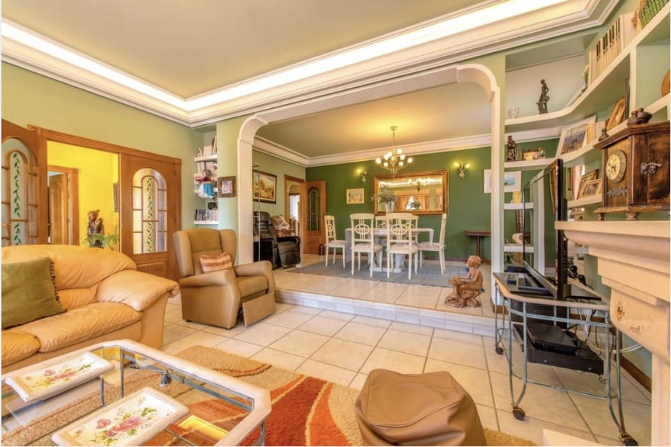 6 sypialnia Willa na sprzedaż w La Mata z basenem garażem - 1 000 000 € (Ref: 9499178)