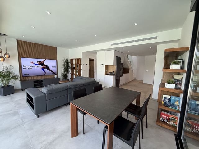 4 bedroom Villa for sale in Santiago de la Ribera, San Javier - € 725,000 (Ref: 9499181)