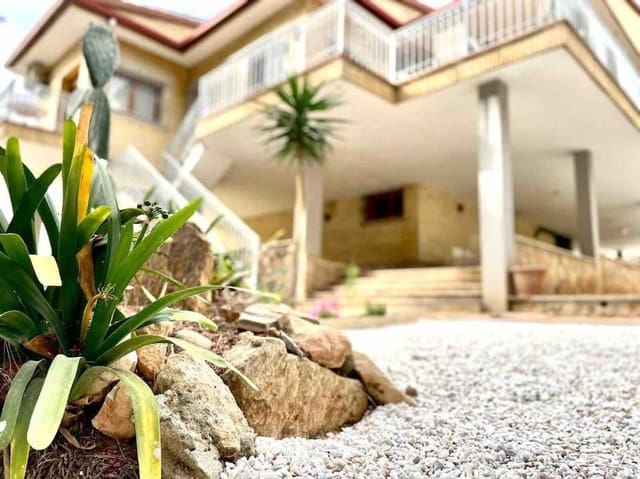 4 quarto Moradia para venda em Dehesa de Campoamor, Orihuela com piscina - 850 000 € (Ref: 9499187)