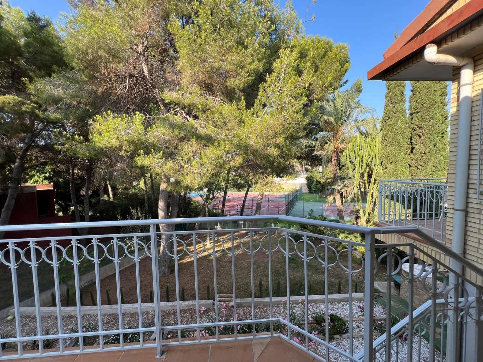 4 quarto Moradia para venda em Orihuela Costa com piscina - 850 000 € (Ref: 9499187)