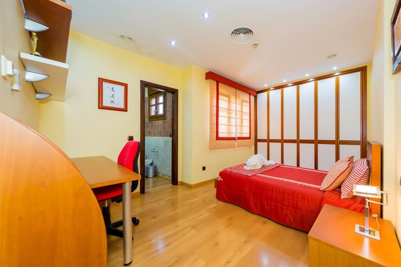 5 slaapkamer Commercieel te koop in Torrevieja - € 1.080.000 (Ref: 9499189)