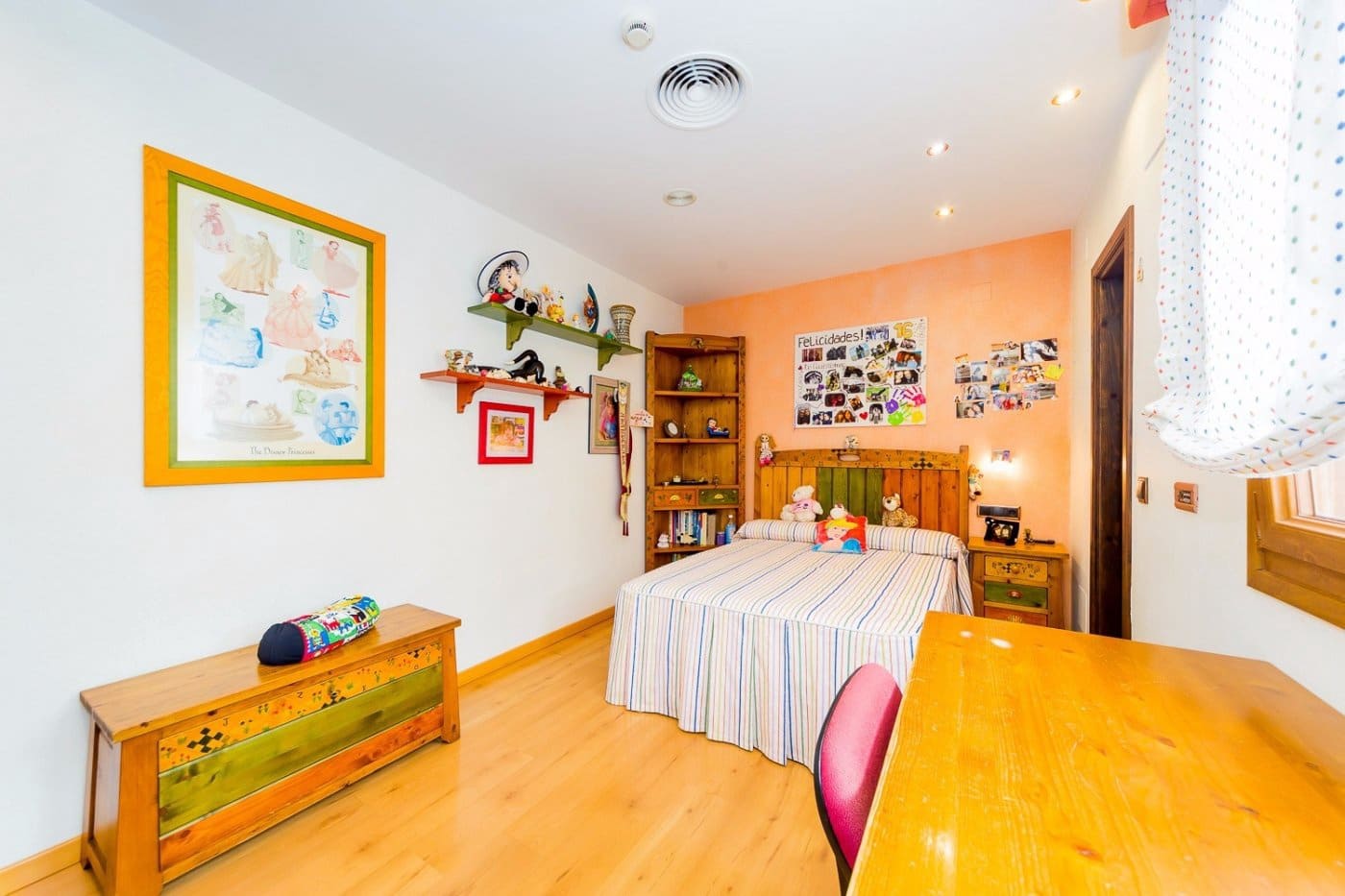 5 slaapkamer Commercieel te koop in Torrevieja - € 1.080.000 (Ref: 9499189)