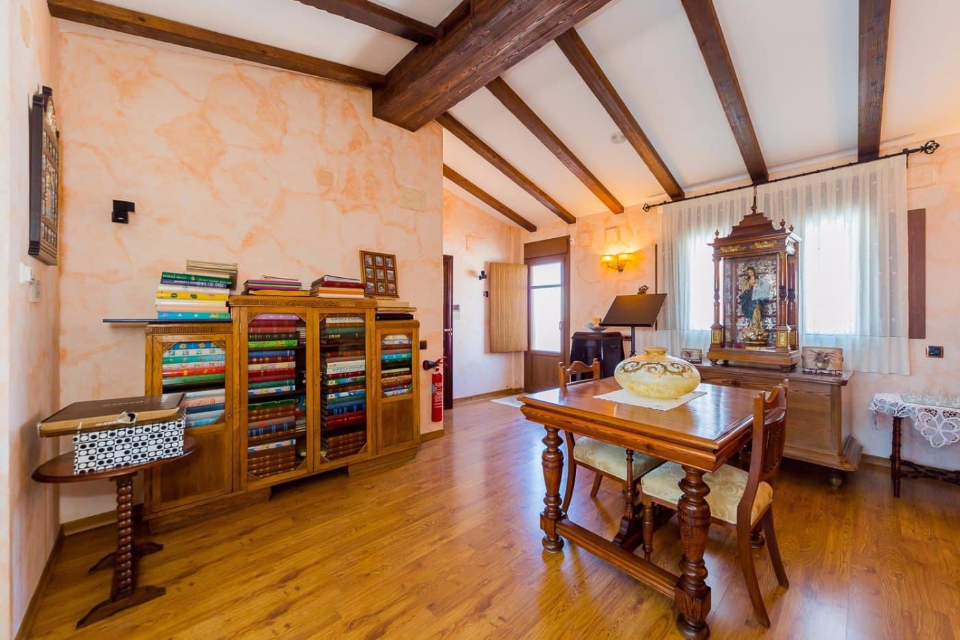 5 slaapkamer Commercieel te koop in Torrevieja - € 1.080.000 (Ref: 9499189)