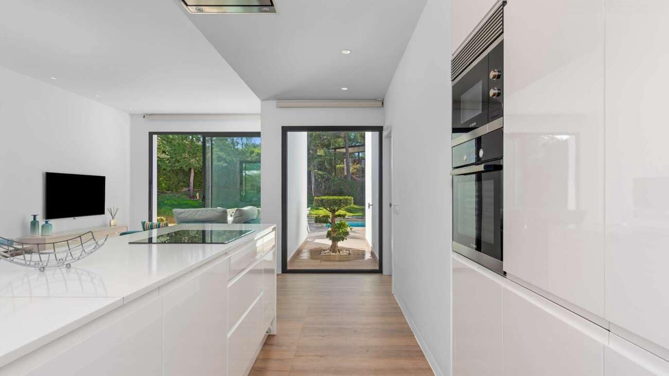 3 bedroom Villa for sale in Orihuela Costa with pool garage - € 819,000 (Ref: 9499193)