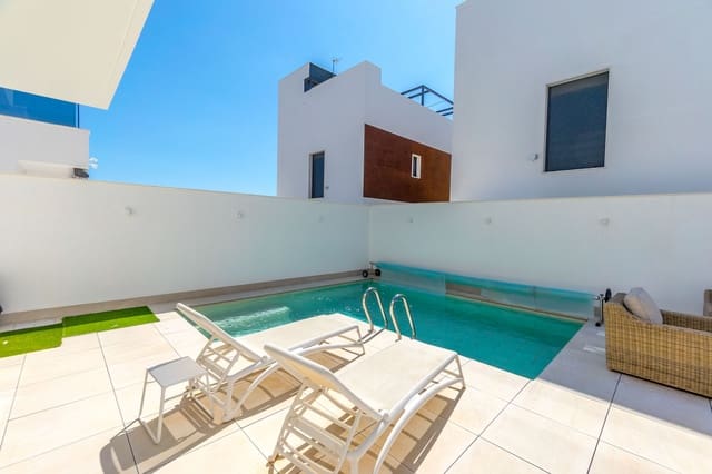 3 soveværelse Villa til salg i Torre de la Horadada, Pilar de la Horadada - € 599.000 (Ref: 9499200)