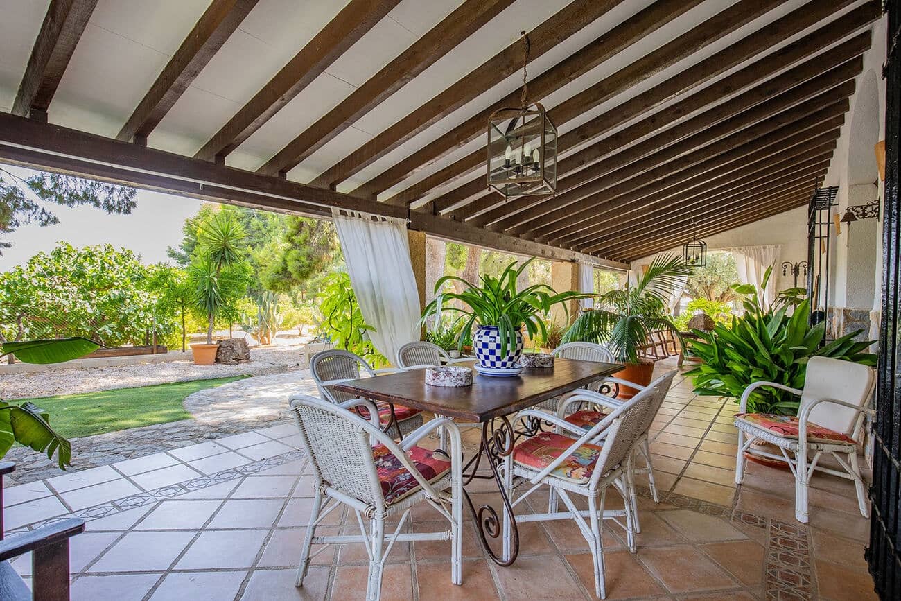 6 bedroom Villa for sale in Cehegin with pool - € 550,000 (Ref: 9499203)