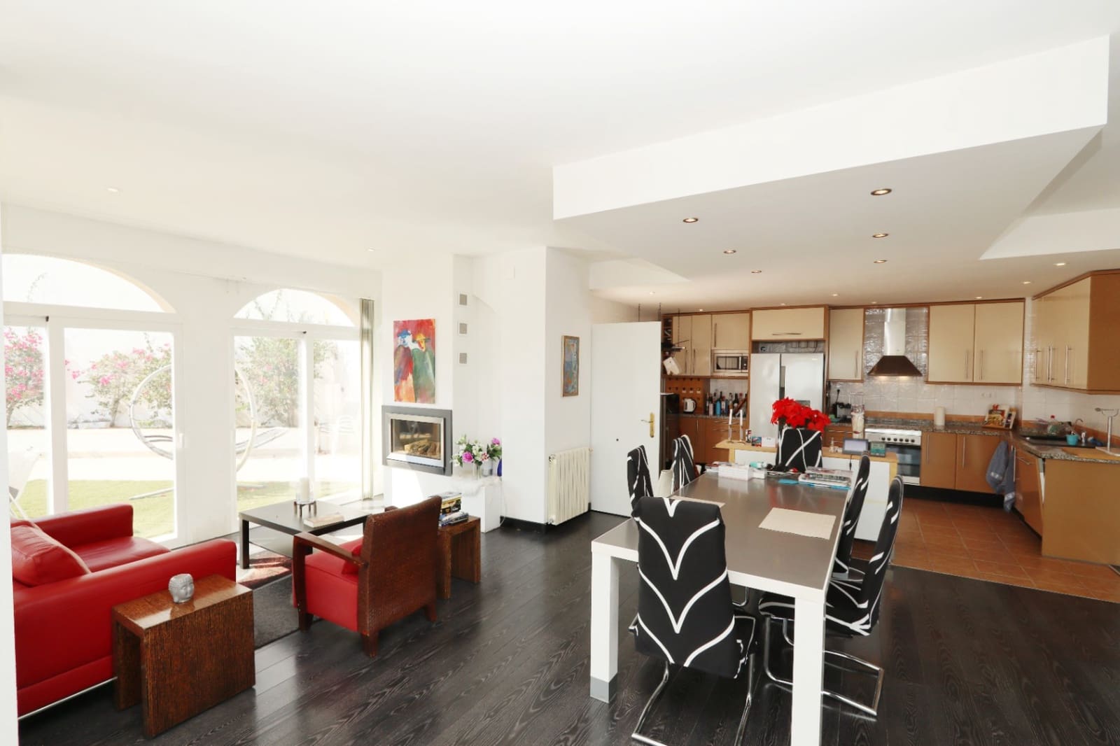 3 bedroom Villa for sale in Altea with garage - € 775,000 (Ref: 9499205)