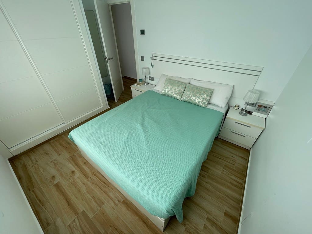 6 slaapkamer Villa te koop in Mar de Cristal met zwembad - € 676.000 (Ref: 9499206)