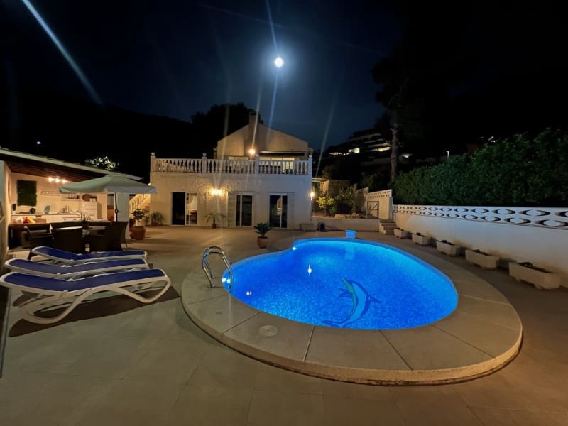 4 sypialnia Willa na sprzedaż w Alfaz del Pi / L'Alfas del Pi - 795 000 € (Ref: 9499218)