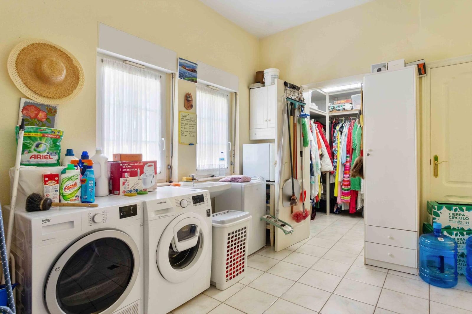 3 slaapkamer Villa te koop in Cabo Roig met zwembad - € 1.750.000 (Ref: 9499220)