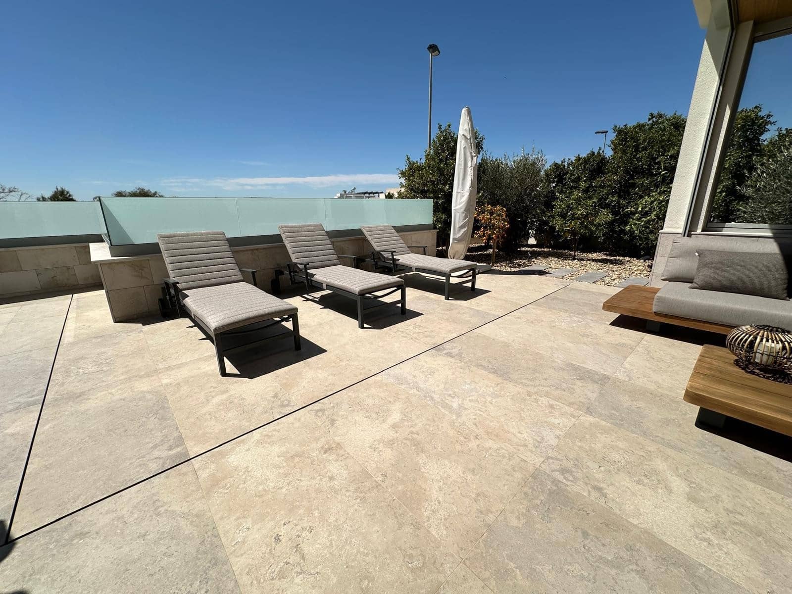 4 bedroom Villa for sale in Benijofar with pool garage - € 1,495,000 (Ref: 9499222)